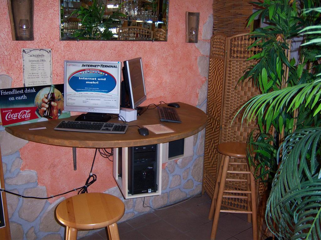 Pension Ins Fischernetz - Hanser Hotel Meersburg Ngoại thất bức ảnh