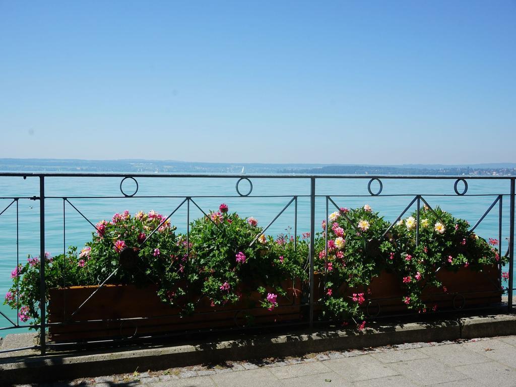 Pension Ins Fischernetz - Hanser Hotel Meersburg Ngoại thất bức ảnh